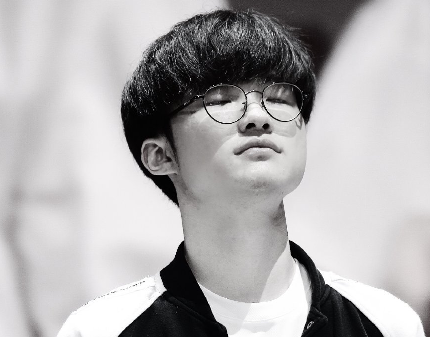 雷竞技-Faker在独行侠比赛中突破纪录，绝杀引发热议！的简单介绍