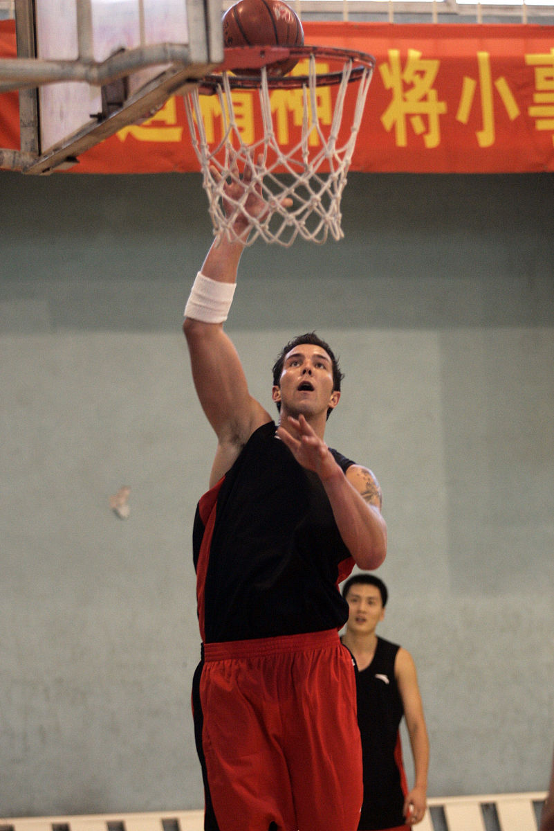 雷竞技-关于西亚卡姆关键节点高光表现,瑞士队带队取胜!的信息