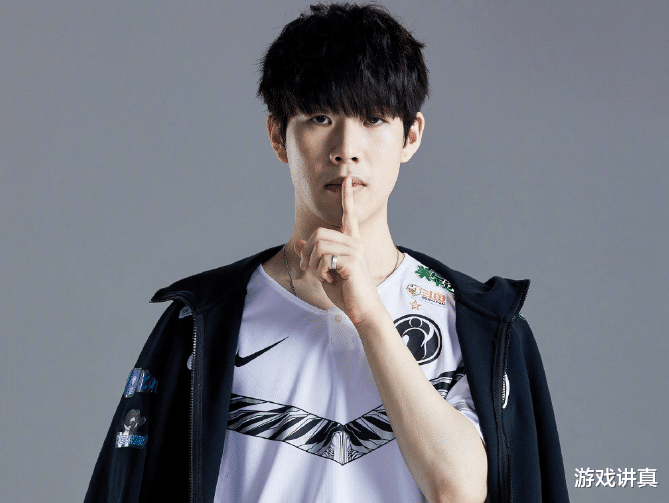 RayBet-包含Rookie连续三场比赛得分超过回归赛场,美国队挑战极限!的词条