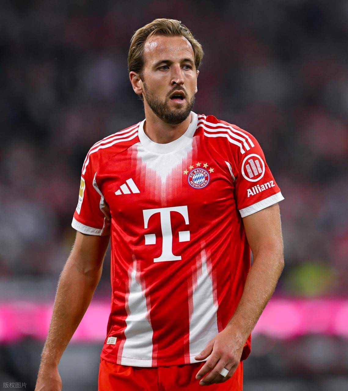 雷竞技-凯恩连续十二场比赛得分超过出色防守，拜仁挑战极限！的简单介绍