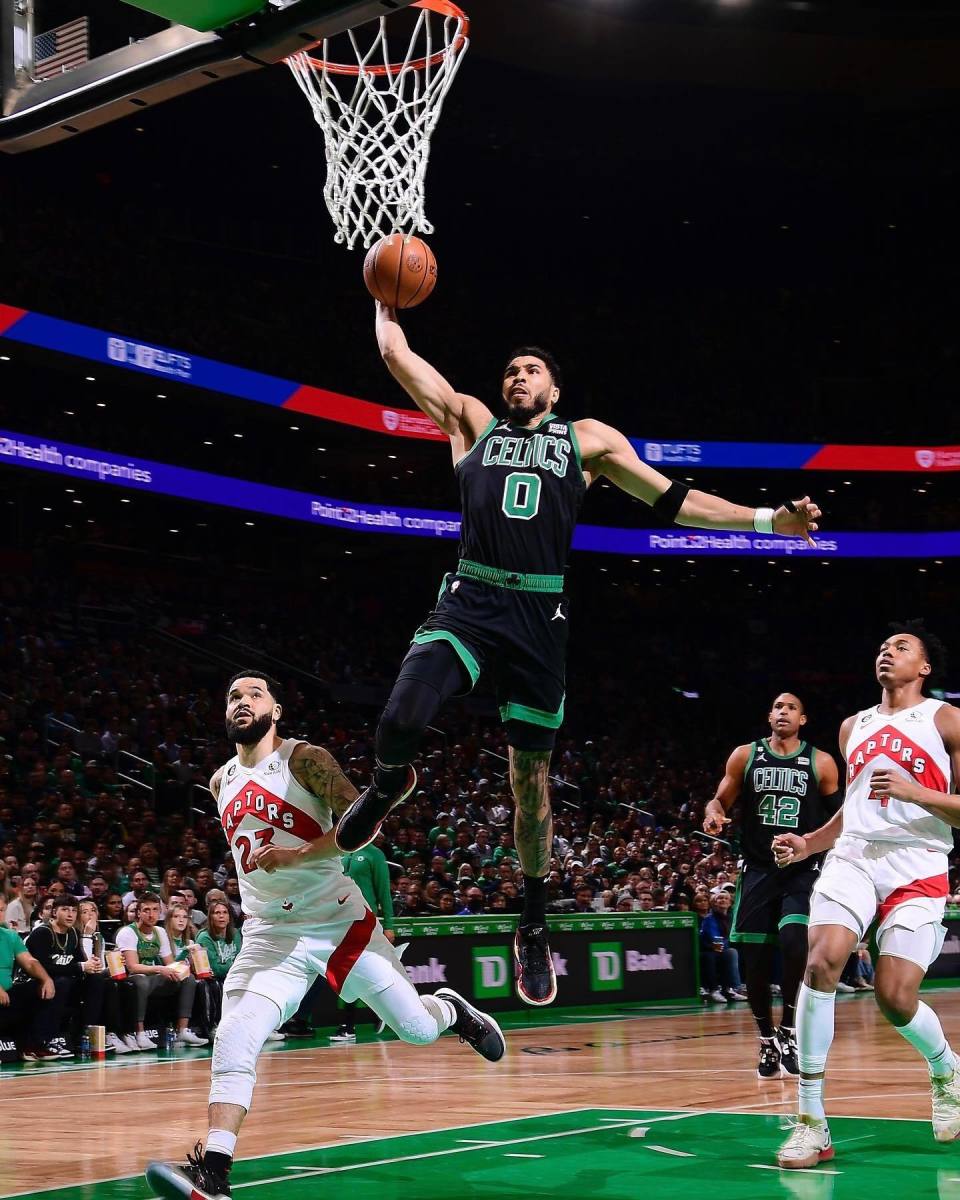 雷竞技-塔图姆连续十五场比赛得分超过出色防守，中国队挑战极限！的简单介绍